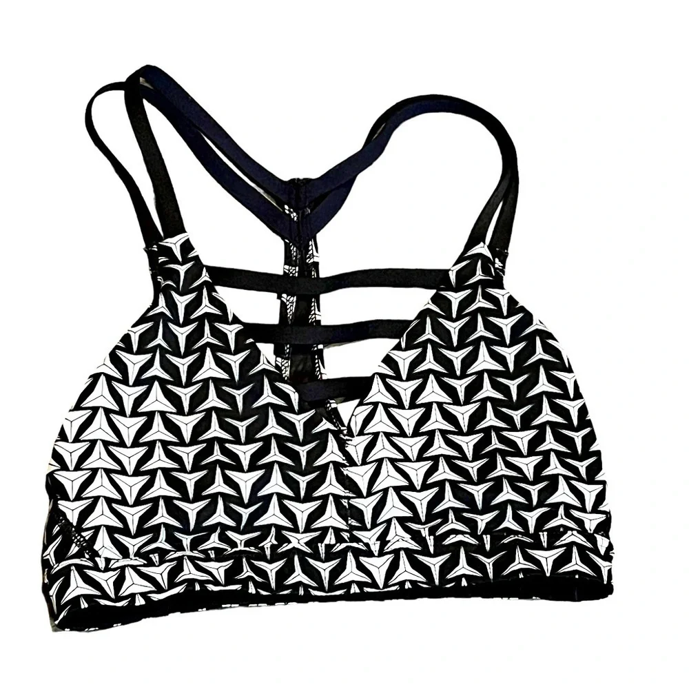 Victoria’s Secret Sports Bra Size XS Black White Workout Yoga